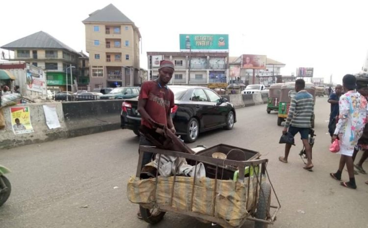 ALONG ASA ROAD BY JUBILEE JUNCTION FTF ABA MAIN PARK 9867 (2)