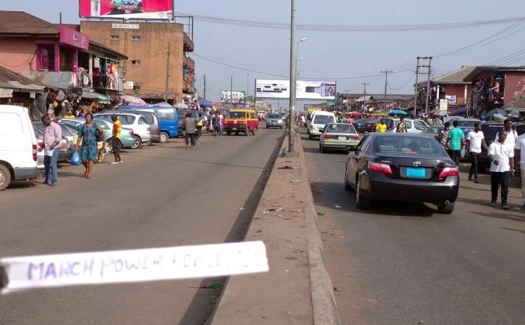 ALONG NEW LAGOS ROAD By NEW BENIN MARKET FTT NEW BENIN (8)