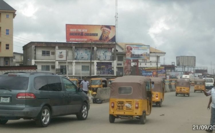 Along Asa road by jubilee junction ftf Aba main park1