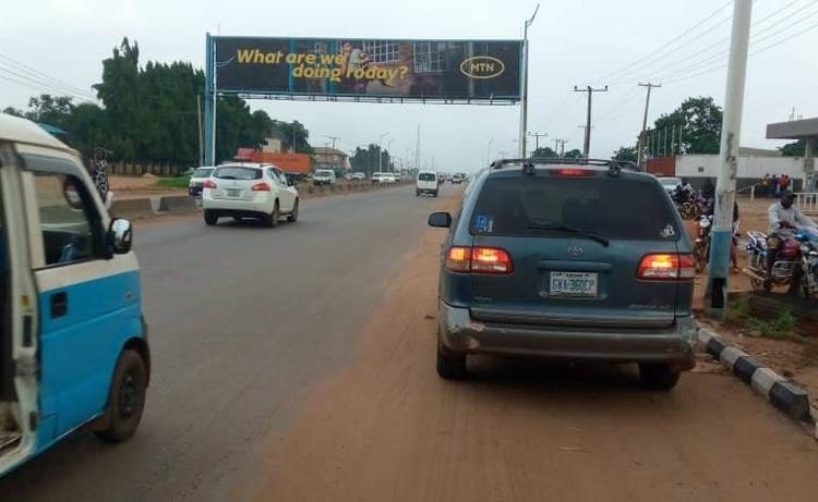 Along Asaba-Onitsha Expressway by St Brigid's College Junction Asaba FTF Benin (1)
