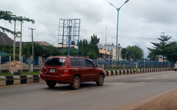 Along Illah road by Government House FTF Illah and FTT Illah, Asaba (10)