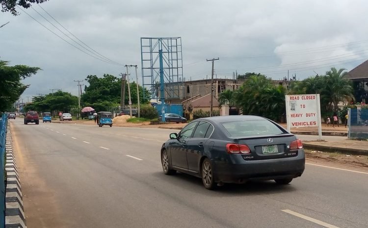 Along Illah road by Government House FTF Illah and FTT Illah, Asaba (14)