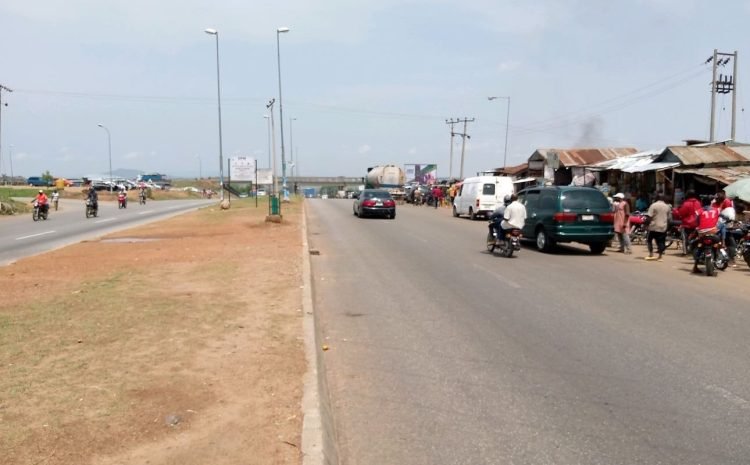 Along Keffi and kafancha road before fly over FTF Keffi.3