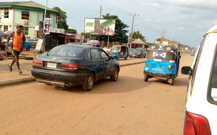 Along Nnebisi road by Oando Filling station, Asaba FTF FMC, Asaba (2)