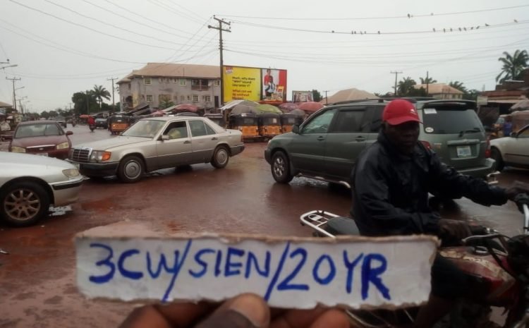 Along OdenigboOgurugu road by Barracks junction FTF Odenigbo (4)