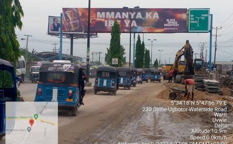 Along PTI Road by PTI fence FTF Effurun MktJakpa Junction (7)