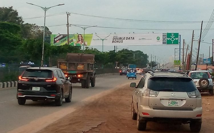 Along Summit road by Urban Dev Agency FTF Summit junction expressway, Asaba (2)