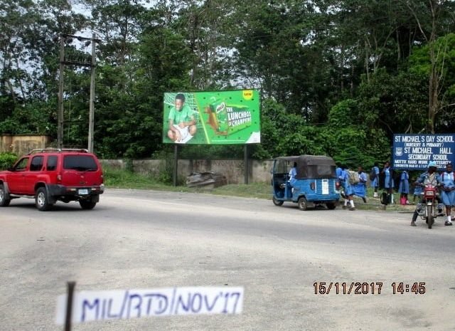 BY AT& P ROUNDABOUT FTF MAIN SAPELE ROAD TO AT& P OFFICE. (3)