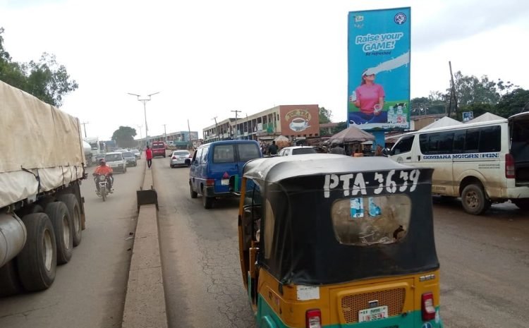 Web - Along Bauchi road by Bauchi Motor Park FTF University 2