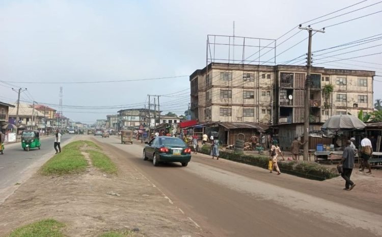 along Ikot Ekpene road by Azuka Junction