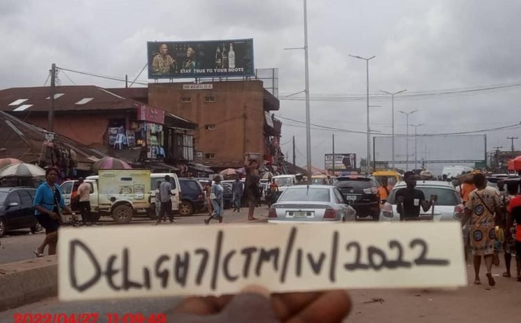 along New Benin rd by New Benin mrkt FTT 2nd junction